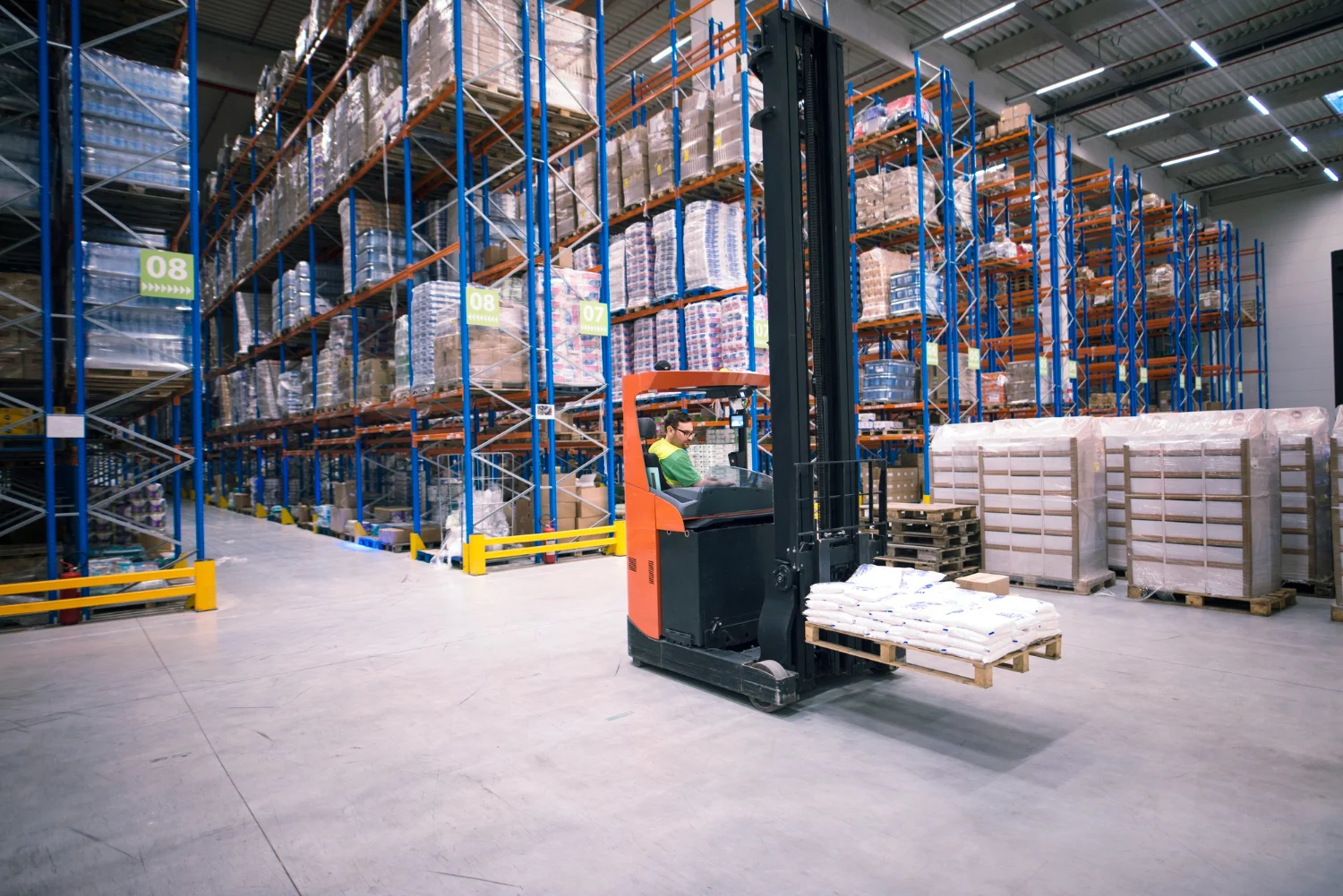 Materials Management in Large Infra Projects & Plants