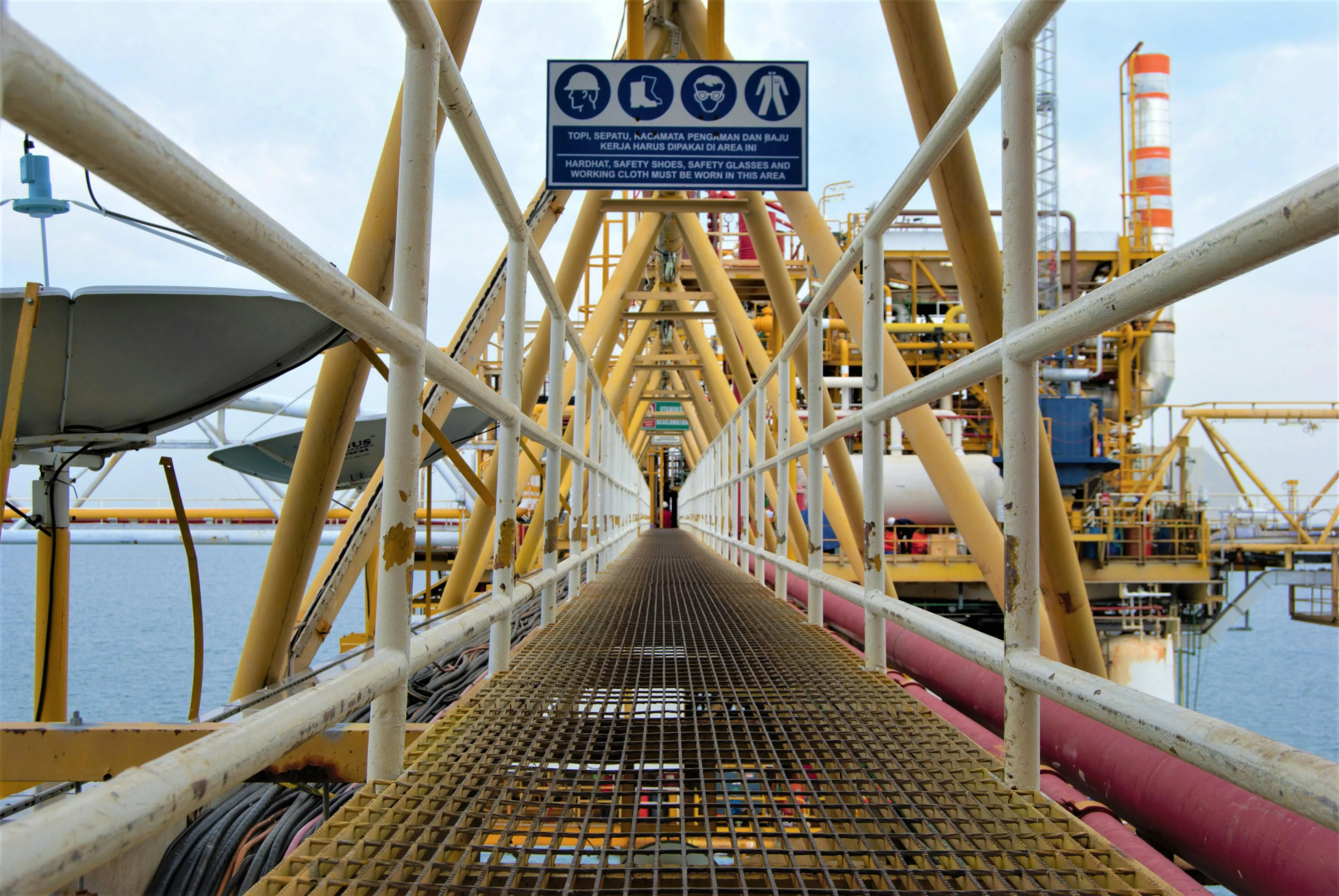 Hydrogen Storage and Pipeline Transportation Design banner